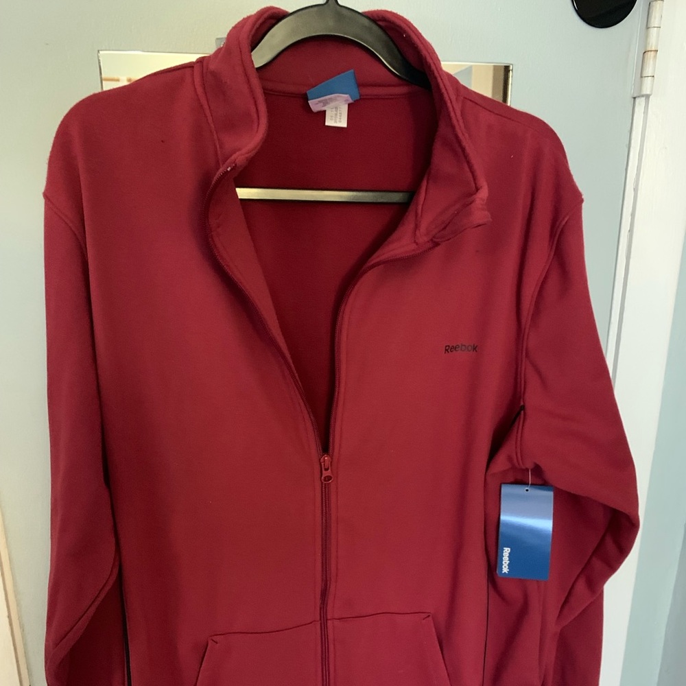 NEW Reebok Longsleeve Zipper Front Athletic Jacket, L